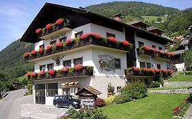 Fruehstueckspension Kaerntnerhof